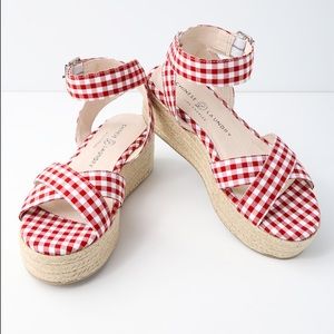 NWOT Red and White Gingham Flatform Sandals